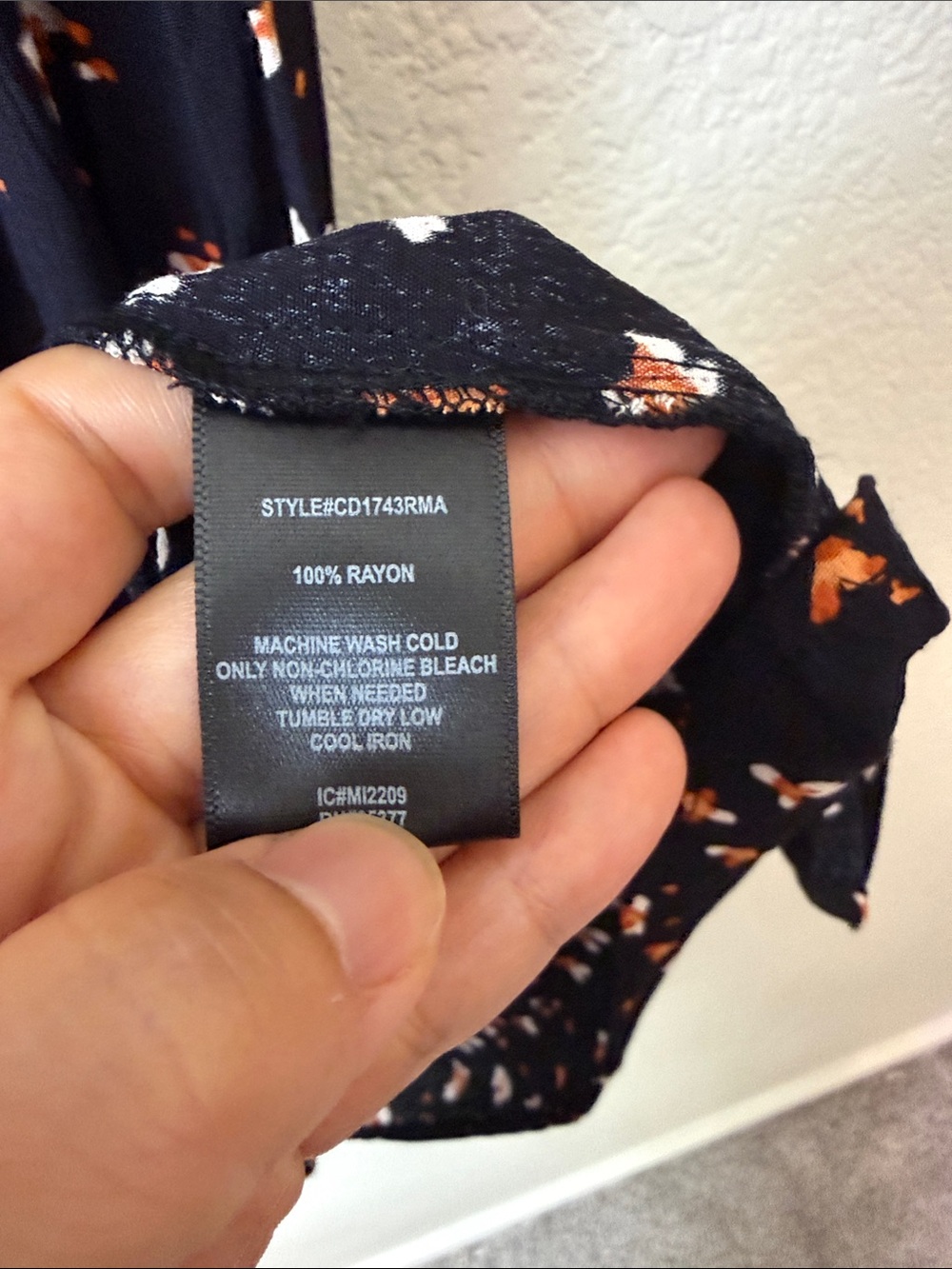 Sanctuary Black Floral Puff-Sleeve Midi Dress Size 8 - Picture 8 of 11